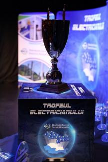 Mai mulți orădeni, premiați în cadrul competiției „Trofeul electricianului”. Cine sunt aceștia (FOTO)