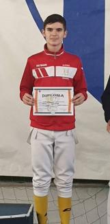 Tinerii sportivi de la LPS Bihorul au cucerit cinci medalii la Campionatul Naţional Şcolar de Scrimă de la Craiova