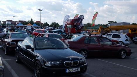 Car & Truck - Show & Shine 2k16: expoziţie de maşini şi camioane tuningate în parcarea Oradea Shopping City (FOTO)