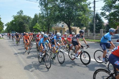 Italienii au dominat prima etapă a Turului Ciclist al Bihorului (FOTO)