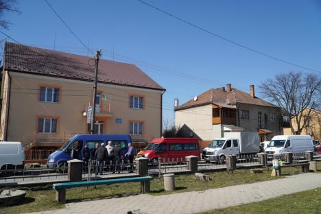 Un nou transport cu 60 tone de ajutoare din Bihor a ajuns în Ucraina. Şoferi au fost edilii din Sâniob, Săcueni, Curtuişeni şi Valea lui Mihai (FOTO/VIDEO)