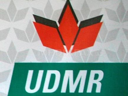 PPMT vrea să colaboreze "în unele zone" cu UDMR, "dar nu cu orice preţ", fiindcă nu va susţine candidaţi "corupţi şi incompetenţi"