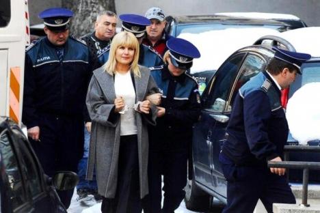 Elena Udrea rămâne în arest