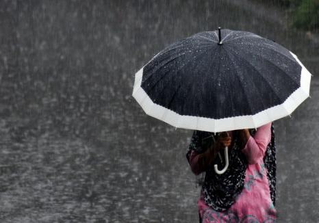 Se urâţeşte vremea: Vin ploile în mare parte din ţară