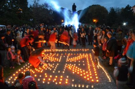 Sute de candele au luminat grădina Palatului Baroc în semn de solidaritate cu cei sărmani (FOTO / VIDEO)