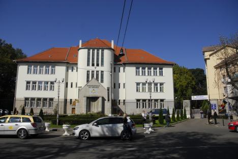 Oradea ieri, Oradea azi: De la Academie de Drept la Universitate, prin Institut de Subingineri (FOTO)