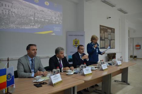 Cursanţii Colegiului Naţional de Apărare dezbat la Oradea contextul istoric de acum un secol (FOTO)