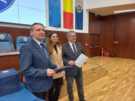 Noii senatori ai Universității din Oradea și-au preluat mandatele. Urmează să-și aleagă președintele
