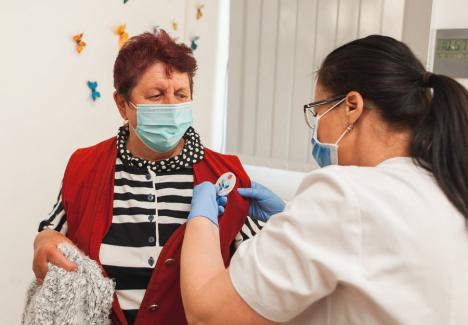 Judeţul Bihor, pe locul 5 în România după numărul de vaccinări în cabinetele medicilor din mediul rural (VIDEO)