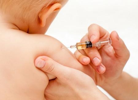 DSP atenţionează părinţii: val de rujeolă în creştere, protejaţi-vă copiii prin vaccinare!