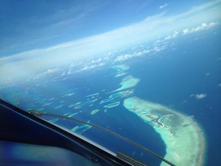 Victoraş Micula şi-a cumpărat avion şi a zburat spre Maldive (FOTO)