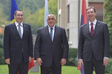 România, Bulgaria şi Serbia, pregătite să închidă graniţele pentru refugiaţi. Ponta: „Dacă sunt ţări care îşi fac ziduri, atunci avem dreptul să ne apărăm”