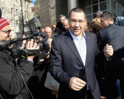 Premierul Victor Ponta va fi externat, dar rămâne pe tuşă