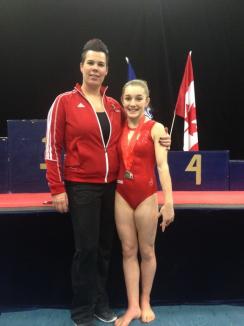 Nadia de Oradea: Cu zeci de medalii în palmares, tânăra speranţă a gimnasticii canadiene este fetiţa de 13 ani a unor orădeni (FOTO)