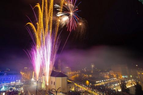 Se pregătesc artificiile: Programul din seara de Revelion în Piaţa Unirii din Oradea
