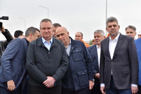 FOTO/VIDEO Ciolacu, Ciucă și Grindeanu, la Oradea. Când se va deschide circulația pe șoseaua dintre centura Oradea și autostradă