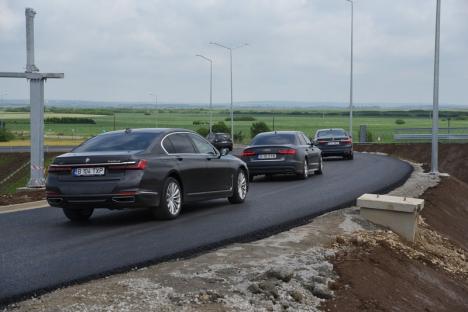 Pe şantier: Contractul pentru tronsonul Chiribiş-Biharia al Autostrăzii Transilvania, semnat în prezenţa premierului Ludovic Orban (FOTO / VIDEO)