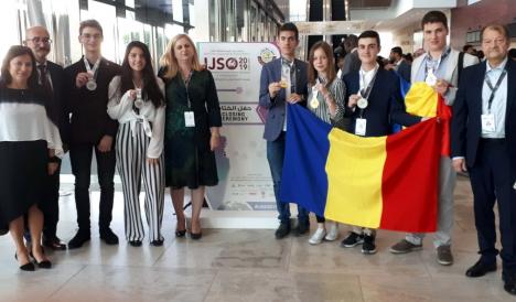 Un elev din Oradea a câştigat medalia de argint la Olimpiada Internaţională de Ştiinţe pentru Juniori