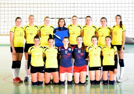 Voleibalistele de la CSU Oradea s-au impus cu 3-0 în faţa celor de la CSM Satu Mare şi încheie anul pe podiumul Diviziei A2, Seria Vest