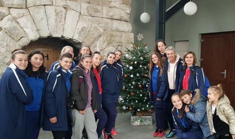 Volei feminin: CSU Oradea a încheiat anul cu o victorie la Turda