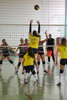 Voleibalistele de  la CSU Oradea s-au calificat la turneul semifinal al campionatului Diviziei A2, Seria de Vest (FOTO)