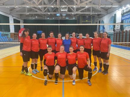 Volei feminin: CSU Oradea participă la Târgu Mureş, la turneul semifinal al campionatului Diviziei A2