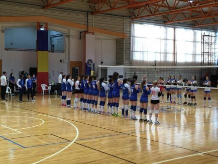 Volei: CSU Oradea s-a calificat fără probleme la turneul semifinal al campionatului Diviziei A2 (FOTO)