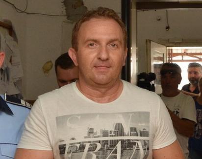Turnător cu doctorat: Trimis în judecată pentru corupţie, ex-directorul Colegiului Şaguna, Răzvan Vonea, are studii în… domeniul justiţiei