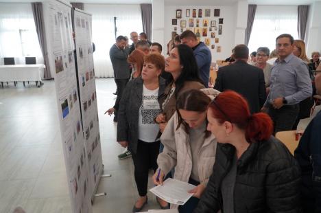 Peste aşteptări: Circa 50 de locuitori din Ioşia s-au întâlnit cu primarul Birta și au votat proiecte de bugetare participativă pentru cartierul lor (FOTO)