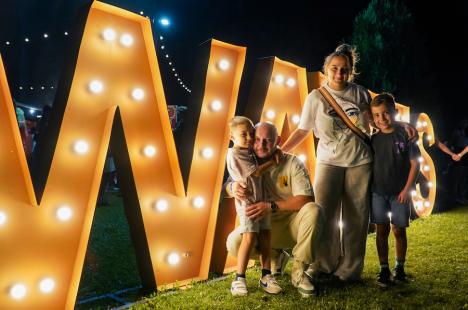 Mii de fani au cântat cu B.U.G. Mafia în ultima zi de Waves Festival (FOTO/VIDEO)