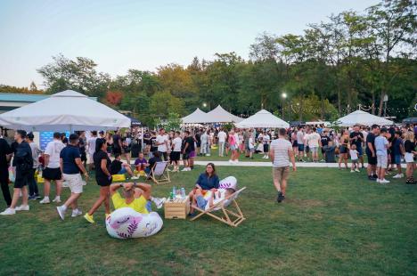 Mii de fani au cântat cu B.U.G. Mafia în ultima zi de Waves Festival (FOTO/VIDEO)