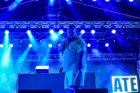 Mii de fani au cântat cu B.U.G. Mafia în ultima zi de Waves Festival (FOTO/VIDEO)