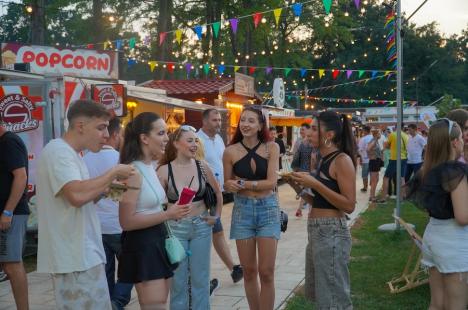 Waves Festival a început în forță, cu mii de fani dansând pe muzica DJ-ului Tujamo (FOTO/VIDEO)