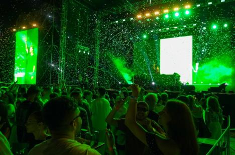 Waves Festival a început în forță, cu mii de fani dansând pe muzica DJ-ului Tujamo (FOTO/VIDEO)