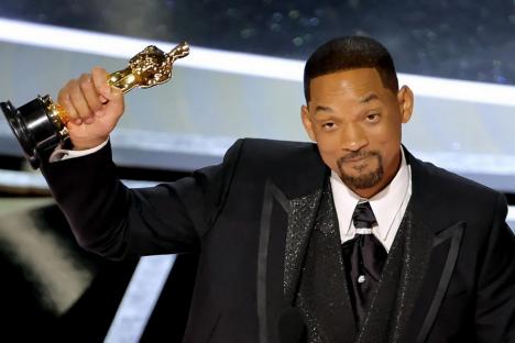 Will Smith nu mai are voie să participe 10 ani la premiile Oscar