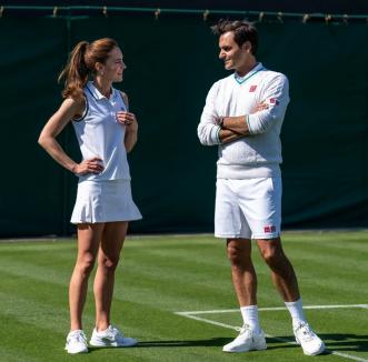Apariție inedită a Prințesei de Wales: a jucat tenis cu Roger Federer și s-a antrenat alături de copiii de mingi (FOTO/VIDEO)