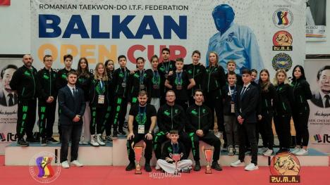Sportivii orădeni de la CS Wolf şi CS Royal Kwon, 50 de medalii la întrecerile Cupei Balcanice de Taekwon-do ITF (FOTO)