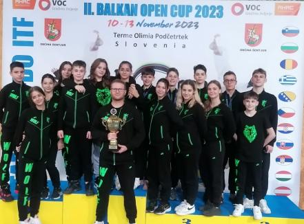 Orădenii de la CS Wolf au cucerit 21 de medalii la Cupa Balcanică la Taekwon-do ITF din Slovenia (FOTO)