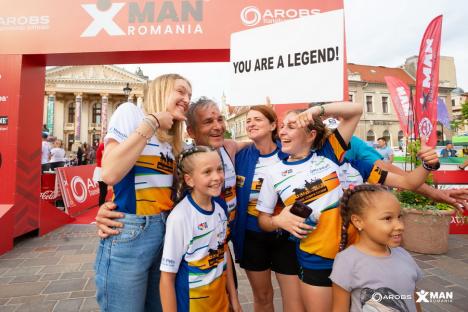 Sportivi din 14 țări își testează limitele la Oradea în competiția de triatlon AROBS X-Man România 2024 (FOTO)