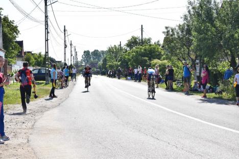 Se caută oamenii de fier! Campionatul naţional de triatlon a revenit în Bihor (FOTO / VIDEO)