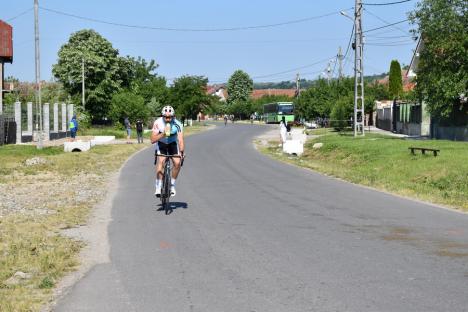 Se caută oamenii de fier! Campionatul naţional de triatlon a revenit în Bihor (FOTO / VIDEO)