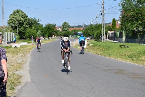 Se caută oamenii de fier! Campionatul naţional de triatlon a revenit în Bihor (FOTO / VIDEO)