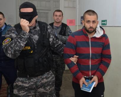 Raul Zetocha, criminalul care şi-a cerut scuze pe Facebook, a fost condamnat la 6 ani şi 2 luni de închisoare