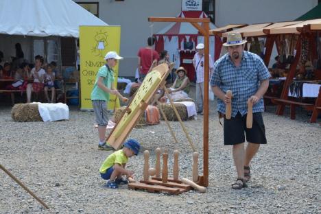 Show de tăiat lemne, jocuri pentru copii şi distracţie în Cetatea Oradea (FOTO / VIDEO)