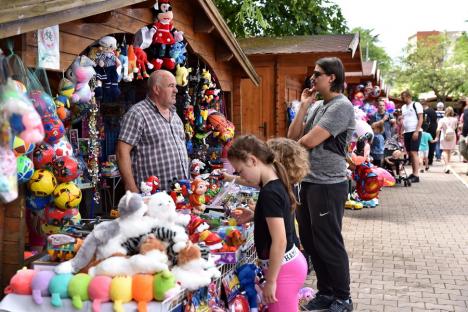 Imagini de la Festivalul Copiilor din Oradea. Cum s-au distrat picii (FOTO)