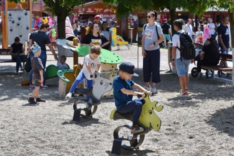 Imagini de la Festivalul Copiilor din Oradea. Cum s-au distrat picii (FOTO)