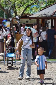 Imagini de la Festivalul Copiilor din Oradea. Cum s-au distrat picii (FOTO)