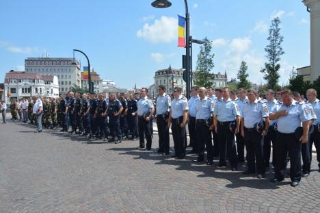 Ziua Imnului Naţional, sărbătorită în Oradea cu militari, politicieni şi puţini orădeni (FOTO/VIDEO)