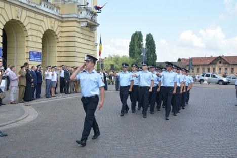 Ziua Imnului Naţional, sărbătorită în Oradea cu militari, politicieni şi puţini orădeni (FOTO/VIDEO)