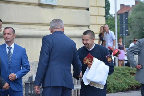 Ziua Imnului Naţional, sărbătorită în Oradea cu militari, politicieni şi puţini orădeni (FOTO/VIDEO)